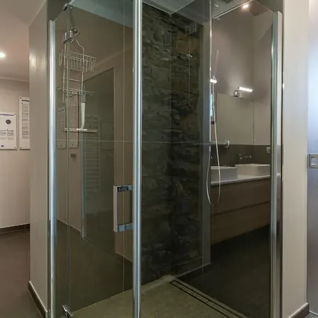 Lacum Lux By Interhome בית נופש Perledo